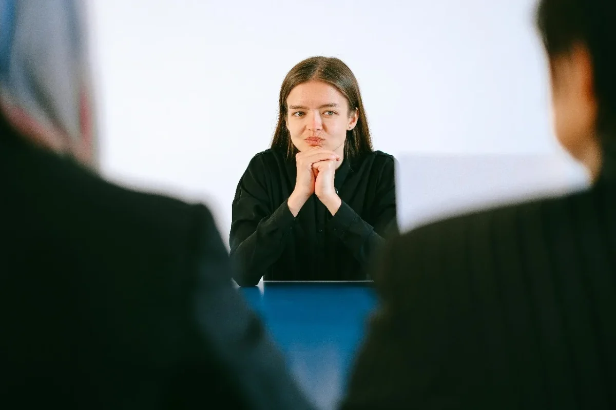 Speak English Confidently & Lead Through Communication